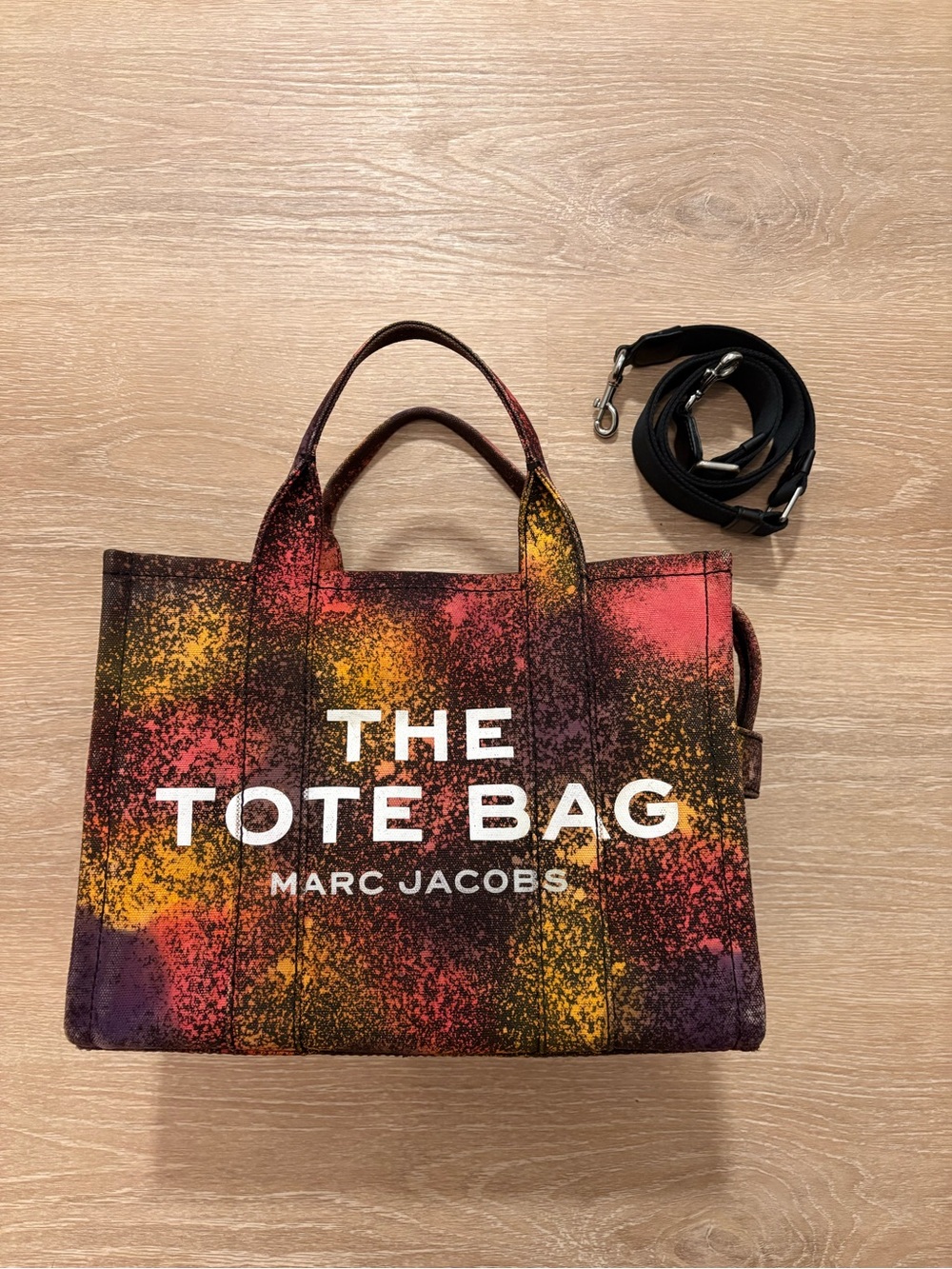 Marc Jacobs Medium Spray-Print The Tote Bag